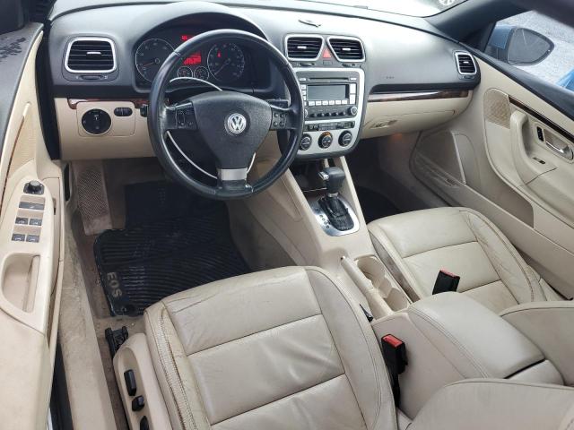 WVWFA71F09V009624 - 2009 VOLKSWAGEN EOS LUX BLUE photo 8