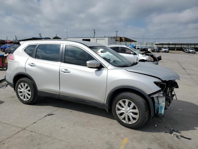 5N1AT2MT8FC893307 - 2015 NISSAN ROGUE S SILVER photo 4