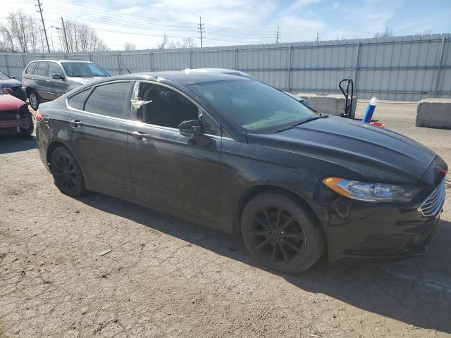 3FA6P0H78HR171541 - 2017 FORD FUSION SE BLACK photo 4