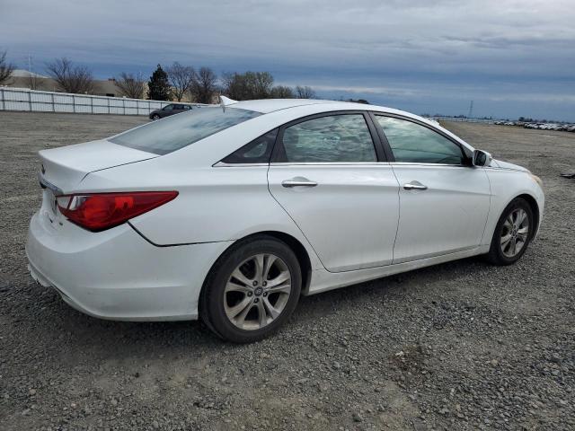 5NPEC4AC9BH222927 - 2011 HYUNDAI SONATA SE WHITE photo 3