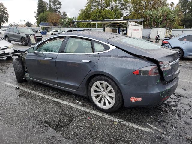 5YJSA1E17HF203073 - 2017 TESLA MODEL S Boz foto 2