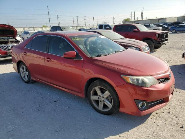 4T1BF1FKXEU852910 - 2014 TOYOTA CAMRY L RED photo 4