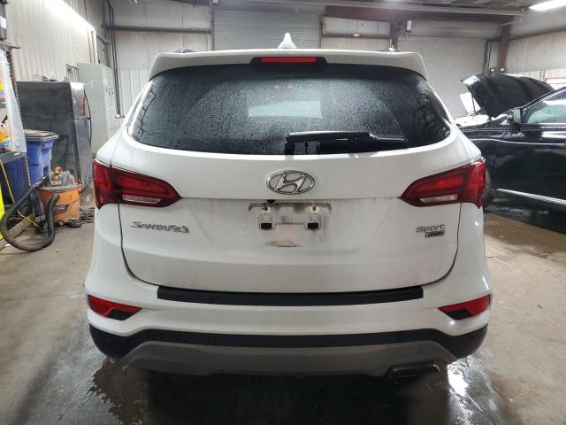 5NMZUDLBXJH089092 - 2018 HYUNDAI SANTA FE S WHITE photo 6