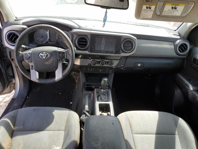 3TMAZ5CN8HM037997 - 2017 TOYOTA TACOMA DOUBLE CAB 银色 照片 8