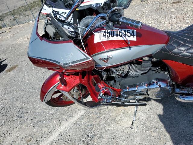 5VPDW36N0C3011105 - 2012 VICTORY MOTORCYCLES CROSS COUN RED photo 9