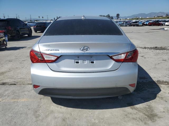 5NPEB4AC0EH874892 - 2014 HYUNDAI SONATA GLS SILVER photo 6