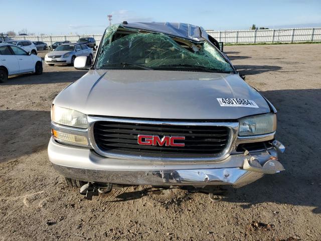 1GKEC13T45R118665 - 2005 GMC YUKON SILVER photo 5