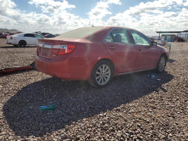 4T1BD1FK0CU011424 - 2012 TOYOTA CAMRY HYBRID RED photo 3