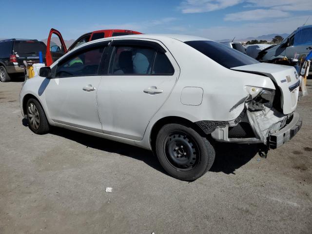 JTDBT903491309637 - 2009 TOYOTA YARIS WHITE photo 2