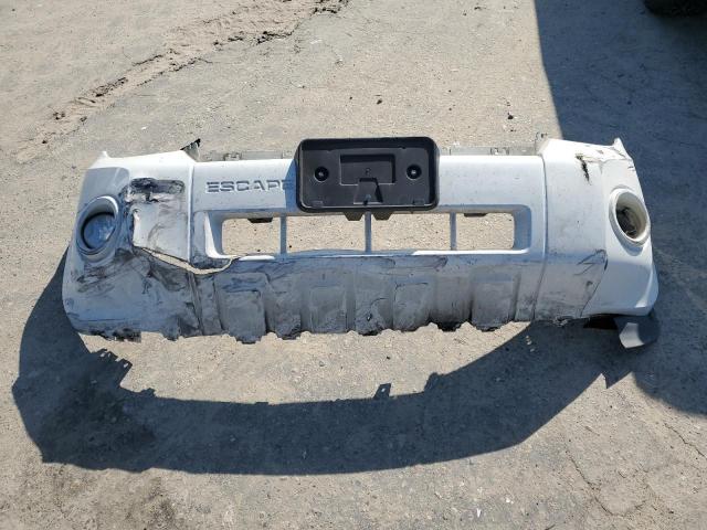 1FMCU03G09KC25512 - 2009 FORD ESCAPE XLT WHITE photo 13