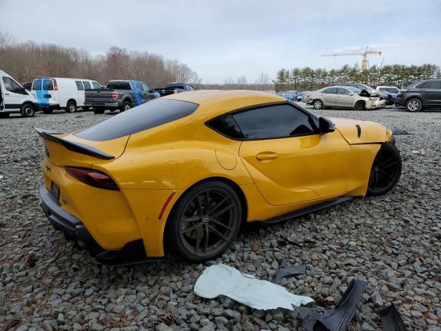 WZ1DB4C03LW023757 - 2020 TOYOTA SUPRA BASE YELLOW photo 3