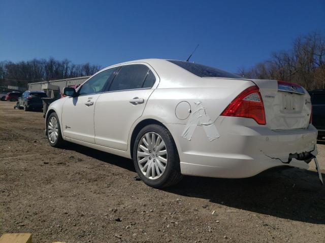 3FADP0L34CR231707 - 2012 FORD FUSION HYBRID WHITE photo 2