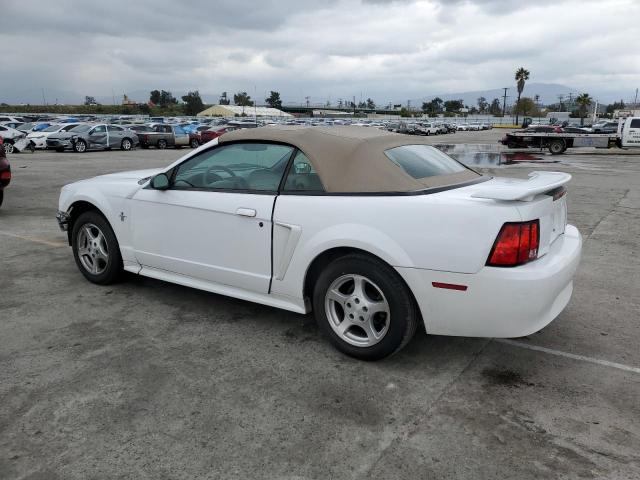 1FAFP44482F123433 - 2002 FORD MUSTANG WHITE photo 2