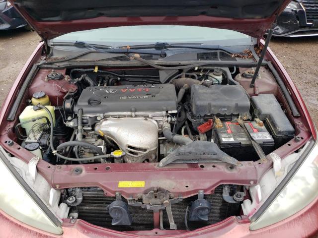 4T1BE32K82U106438 - 2002 TOYOTA CAMRY LE RED photo 11