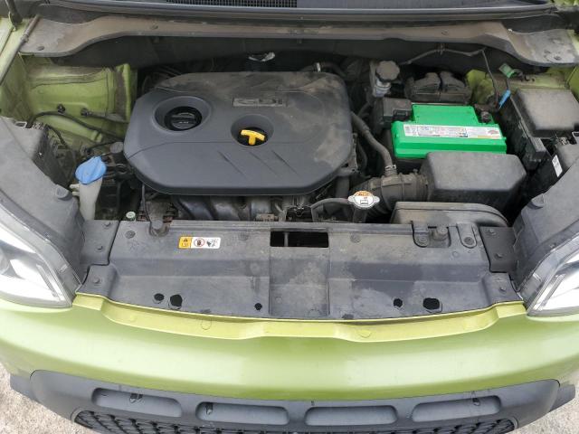 KNDJP3A5XF7781556 - 2015 KIA SOUL + GREEN photo 11