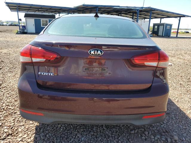 3KPFK4A72HE053292 - 2017 KIA FORTE LX MAROON photo 6