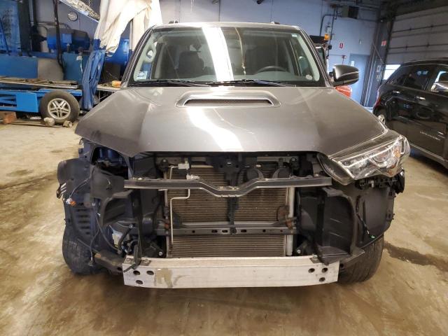 JTEBU5JR6J5598943 - 2018 TOYOTA 4RUNNER SR5/SR5 PREMIUM 灰色 照片 5