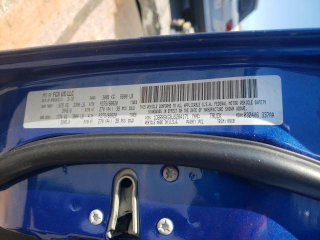 1C6RR6KG9JS284171 - 2018 RAM 1500 ST BLUE photo 12