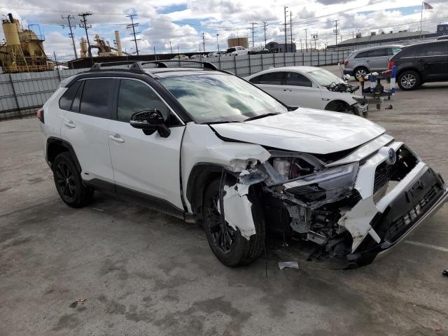 JTME6RFV9RJ040497 - 2024 TOYOTA RAV4 XSE WHITE photo 4