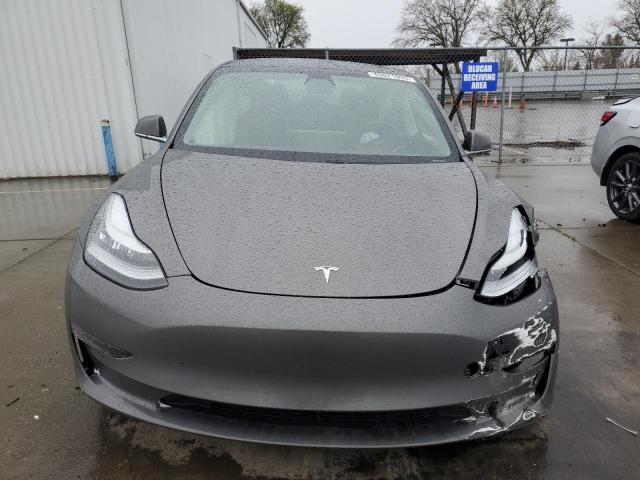 5YJ3E1EA1LF612705 - 2020 TESLA MODEL 3 GRAY photo 5