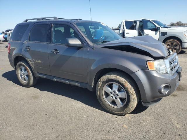 1FMCU0DG1CKC67984 - 2012 FORD ESCAPE XLT CHARCOAL photo 4