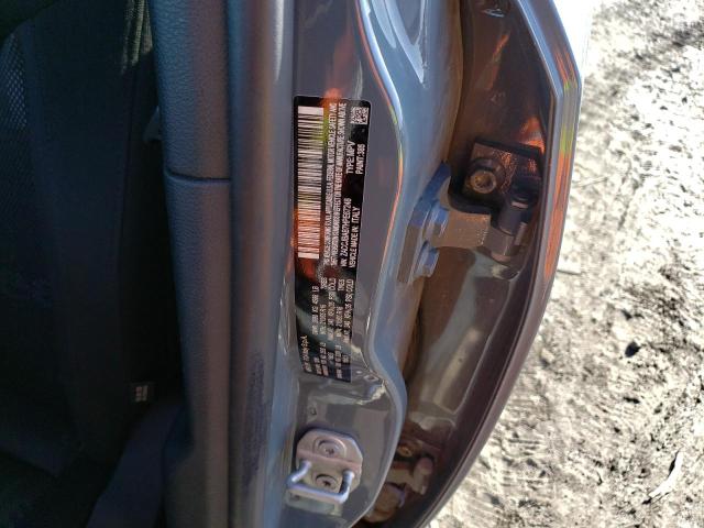 ZACCJBAB7HPE67248 - 2017 JEEP RENEGADE SPORT Կանաչ լուսանկար 13