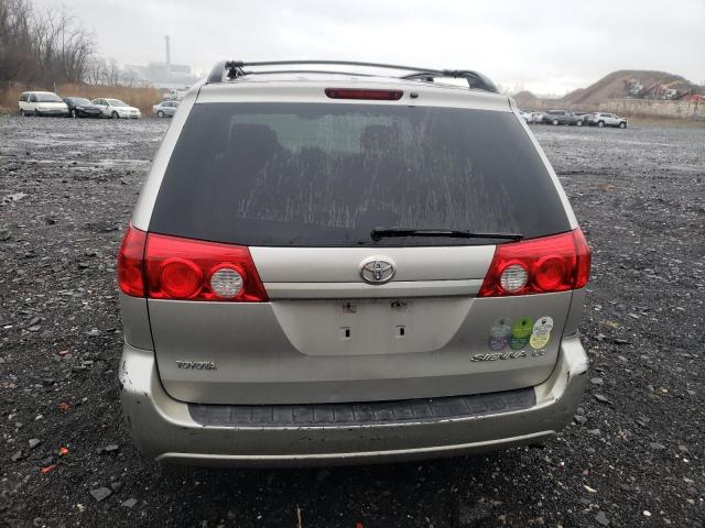 5TDZA23C26S413968 - 2006 TOYOTA SIENNA CE SILVER photo 6