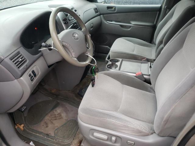 5TDZA23C26S413968 - 2006 TOYOTA SIENNA CE SILVER photo 7