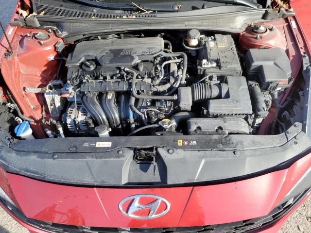 KMHLL4AG9NU308691 - 2022 HYUNDAI ELANTRA SE RED photo 11