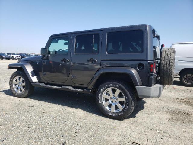 1C4HJWEG8JL894645 - 2018 JEEP WRANGLER U SAHARA GRAY photo 2