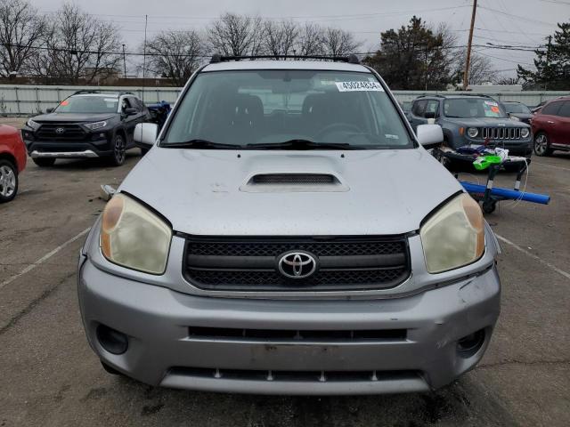 JTEGD20V940030125 - 2004 TOYOTA RAV4 SILVER photo 5