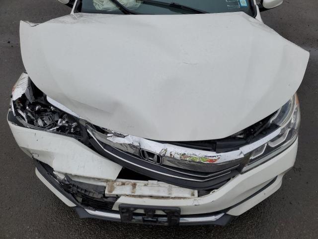 1HGCR2F52HA289827 - 2017 HONDA ACCORD SPORT WHITE photo 11