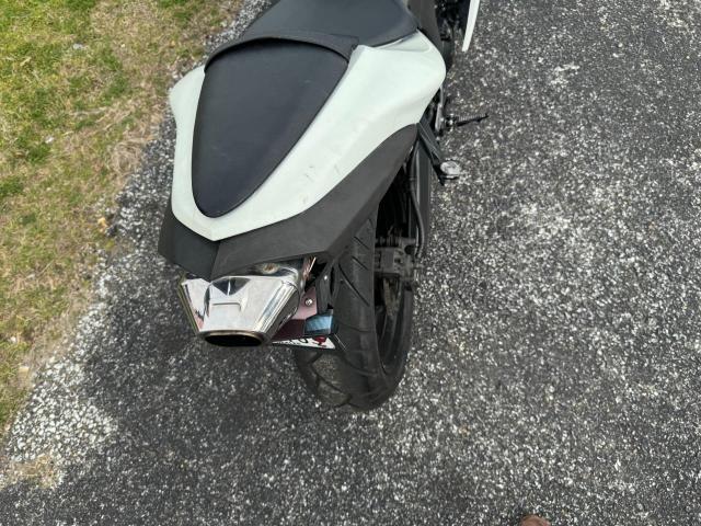 JKAZX4P177A002951 - 2007 KAWASAKI ZX600 P WHITE photo 6