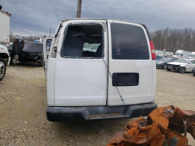 1GCFG15X481156839 - 2008 CHEVROLET EXPRESS G1 WHITE photo 6