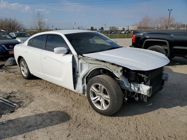 2C3CDXBG1KH581919 - 2019 DODGE CHARGER SXT WHITE photo 4