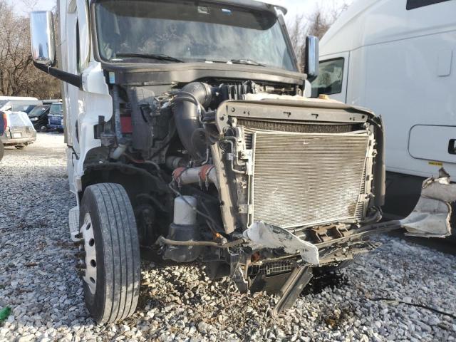 3AKJHHDR6PSUK5409 - 2023 FREIGHTLINER CASCADIA 1 WHITE photo 9