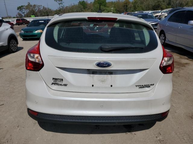 1FADP3N21EL179623 - 2014 FORD FOCUS TITANIUM WHITE photo 6