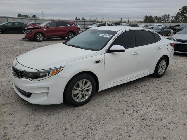 5XXGT4L35JG211732 - 2018 KIA OPTIMA LX WHITE photo 1