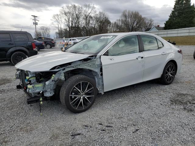 4T1T11AK8RU202800 - 2024 TOYOTA CAMRY SE NIGHT SHADE GRAY photo 1