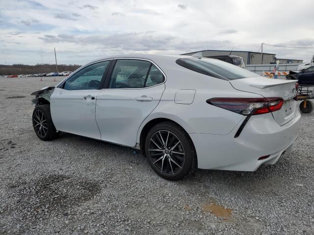 4T1T11AK8RU202800 - 2024 TOYOTA CAMRY SE NIGHT SHADE GRAY photo 2