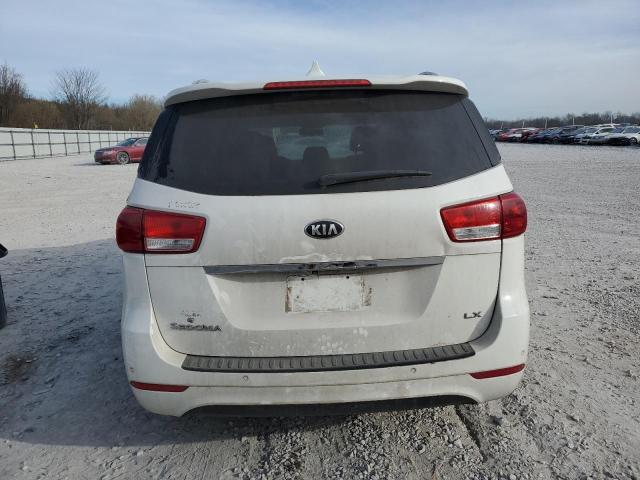 KNDMB5C1XG6090004 - 2016 KIA SEDONA LX WHITE photo 6