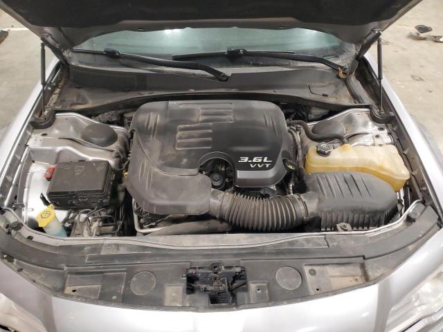 2C3CCAAG1DH707443 - 2013 CHRYSLER 300 SILVER photo 11