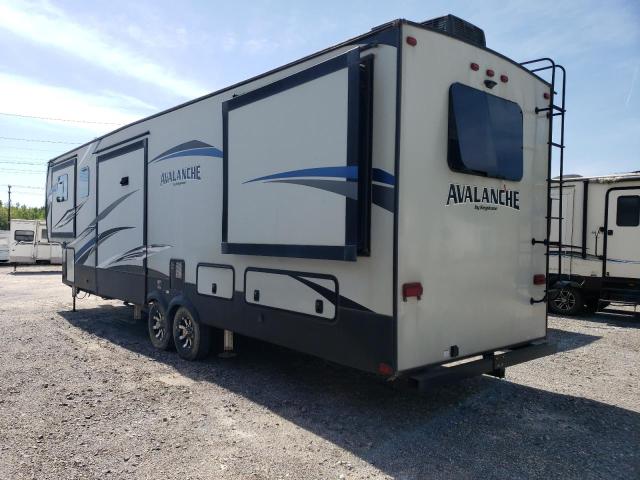 4YDF38129JE760932 - 2018 KEYSTONE AVALANCHE ორფეროვანი ფოტო 3