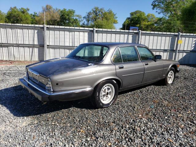 SAJAV1340HC474391 - 1987 JAGUAR XJ6 SILVER photo 3