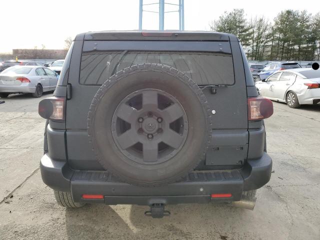 JTEBU11F570009496 - 2007 TOYOTA FJ CRUISER BLACK photo 6