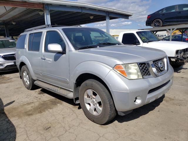 5N1AR18U06C682713 - 2006 NISSAN PATHFINDER LE SILVER photo 4