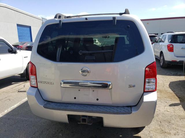 5N1AR18U06C682713 - 2006 NISSAN PATHFINDER LE ვერცხლისფერი ფოტო 6
