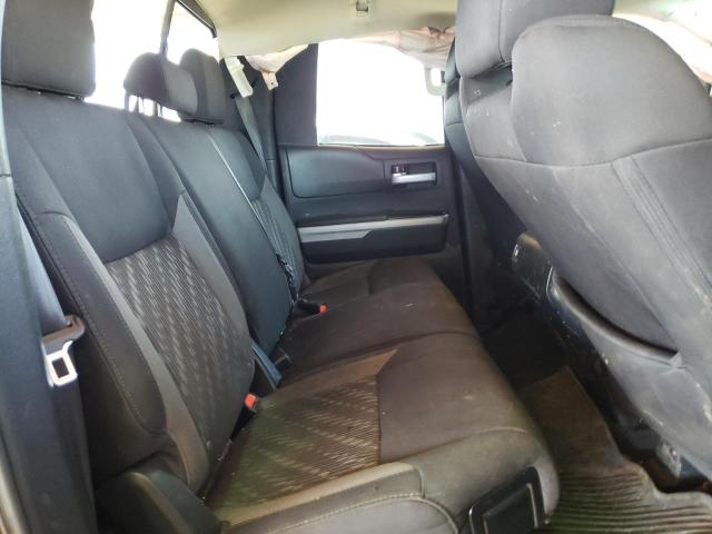 5TFRY5F10KX252869 - 2019 TOYOTA TUNDRA DOUBLE CAB SR/SR5 GRAY photo 10
