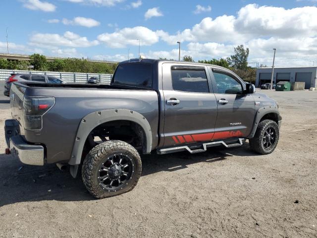 5TFEY5F15CX125051 - 2012 TOYOTA TUNDRA CREWMAX SR5 GRAY photo 3