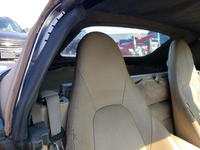 JM1NB353230310059 - 2003 MAZDA MX-5 MIATA BASE MAROON photo 10